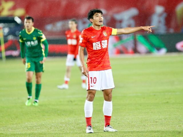 复仇之战主帅送出绝妙助攻 广州队继续为亚军努力