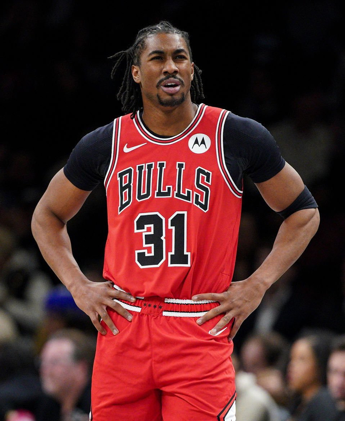 葡京娱乐场-公牛记者称艾维频繁询问婚前性行为|体育赛事讨论|芝加哥公牛队|nba|杰登·艾维|公牛队_新浪体育_新浪新闻