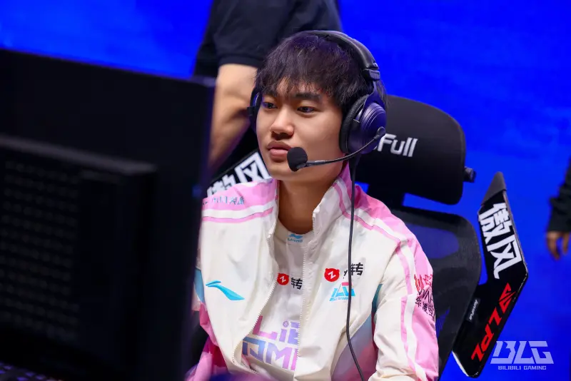 葡京娱乐场-Knight：TES状态非常好，天和杰克越打越好，期待和他们交手